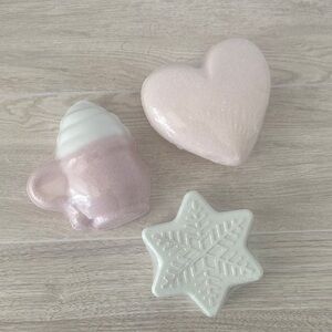 Set of 3 Holiday Shaped & Scented Bath Bomb Set